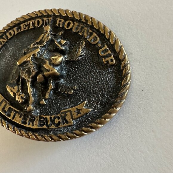 Vintage 70s Pendleton Round Up Let'er Buck Oregon Rodeo Belt Buckle Bronze - Picture 6 of 7